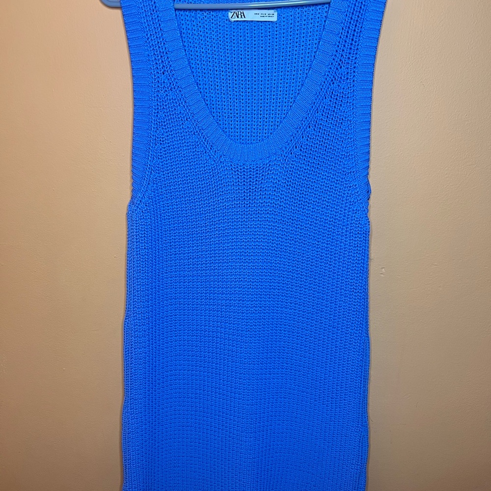 Zara Bright Blue Sleeveless Knit Top